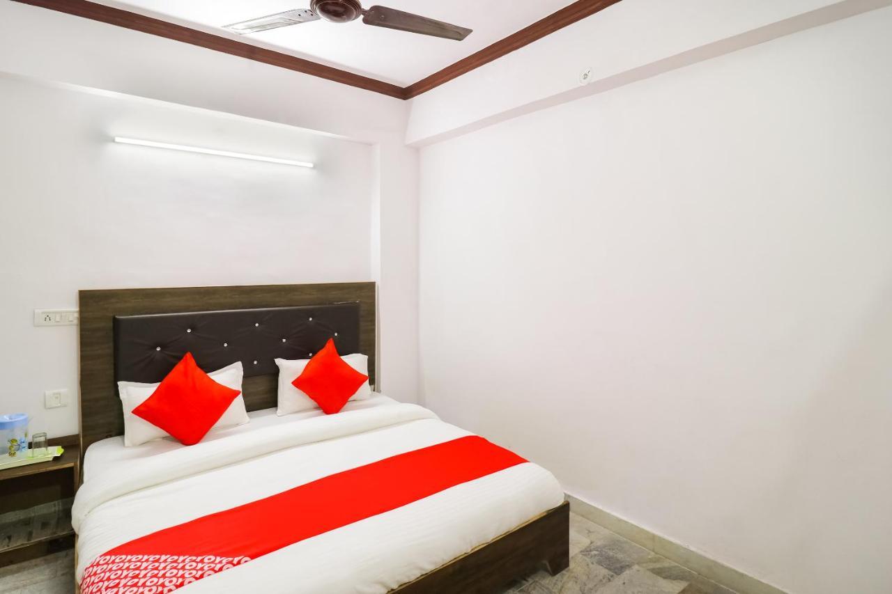 Oyo Hotel Konark Inn Bareilly Exterior foto